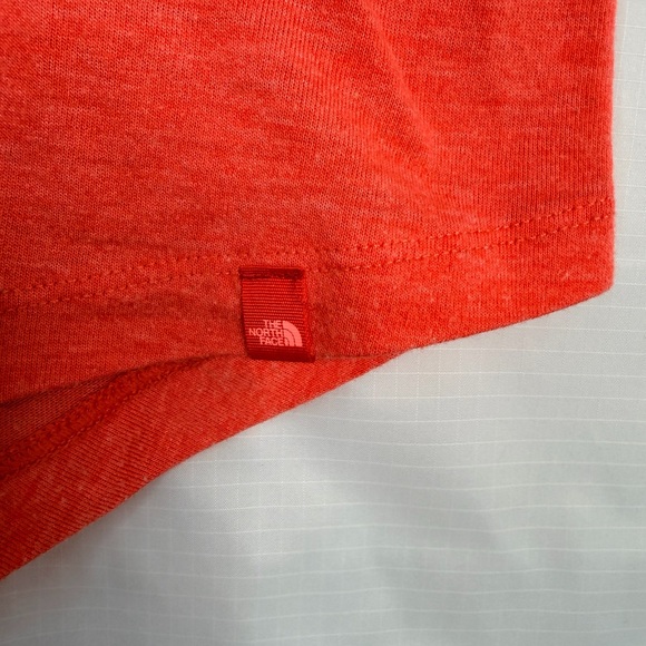 The North Face Women's Coral Short Sleeve Tee - Picture 5 of 11
